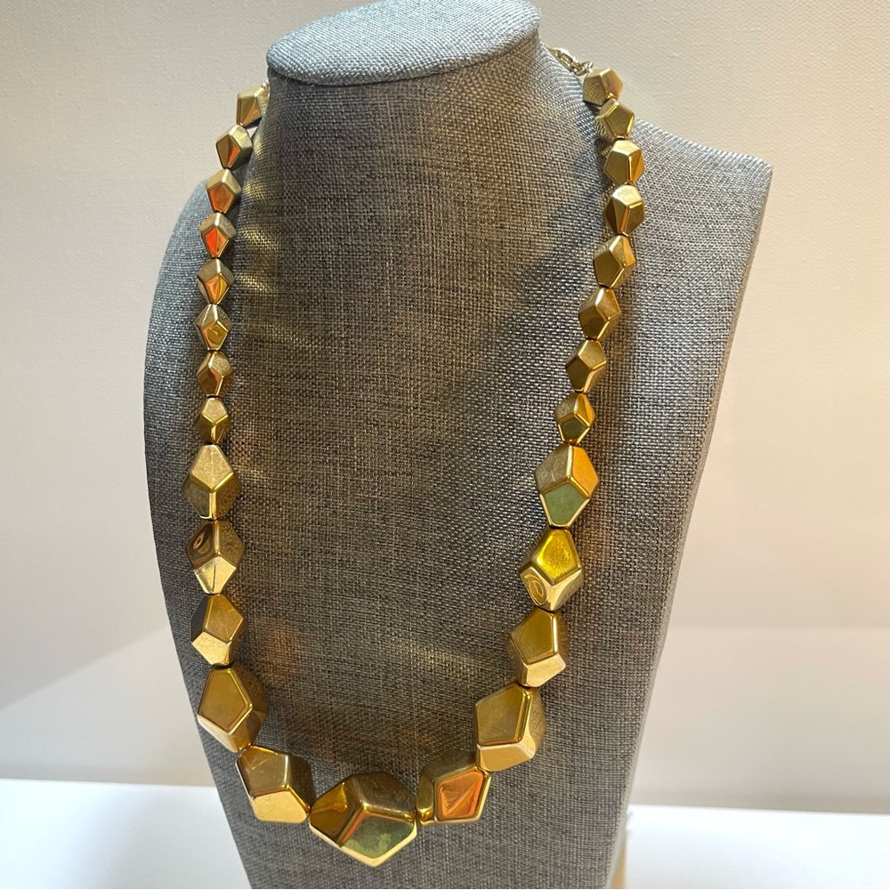 R.J GRAZIANO Chunky Gold Tone Rock Nugget Beaded Necklace Signed Vintage Jewelry